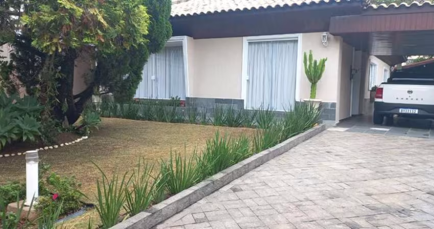 Alugo casa residencial/ comercial no Parque Industrial