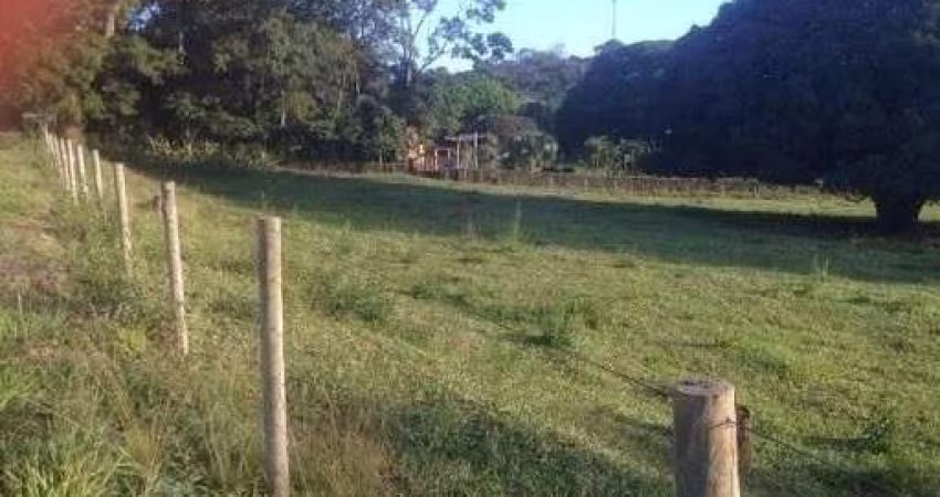 Fazenda Goiabeiras Área / Terreno à Venda, 30000 por R$ 2.300.000 no setor Fazenda Goiabeiras ST2507