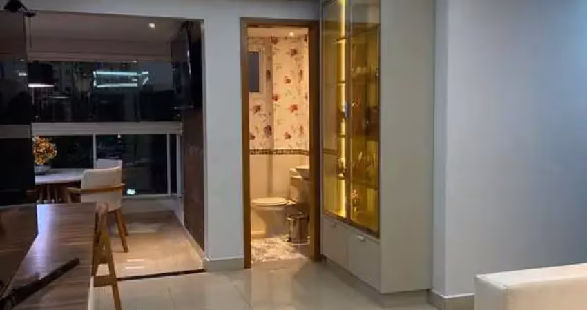 Apartamento no Condomínio Brillhante com 3/4 sendo sendo 2 Suítes Americanas Casa de Rua com 3 Quarto(s) e 2 banheiro(s) à Venda, 99 por R$ 700.000 no setor Residencial Eldorado Expansão IN10821