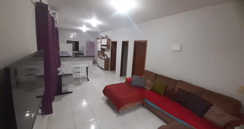 casa 3 quartos 1 suíte em senador canedo Casa de Rua com 3 Quarto(s) e 2 banheiro(s) à Venda, 129.56 por R$ 290.000 no setor Residencial Prado TA15023