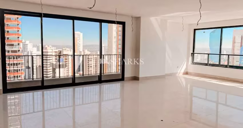 Legend Praça do Sol  Apartamento com 3 Quarto(s) e 1 banheiro(s) à Venda, 222 por R$ 2.150.000 no setor Setor Oeste AX17428