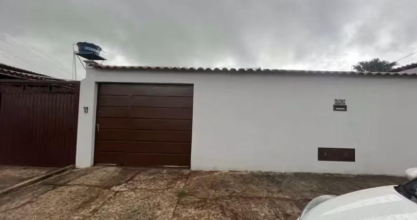 Casa 3 quartos - cidade jardim casa de rua com 3 quarto(s) e 2 banheiro(s) à venda, 150 por r$ 630.000 no setor cidade jardim fl18180