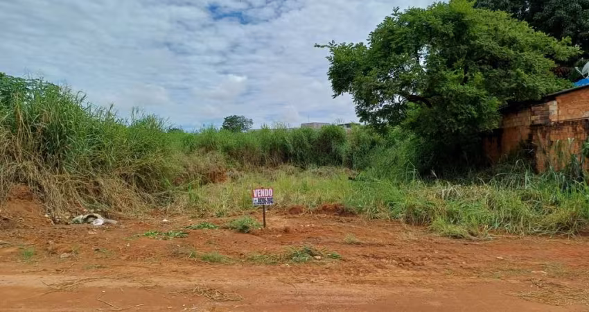 LOTE DE RUA, SETOR CONDE DOS ARCOS, APARECIDA DE GOIÂNIA Lote à Venda, 360 por R$ 100.000 no setor Setor Conde dos Arcos AD19653