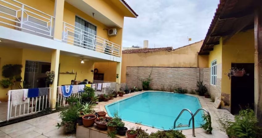 SOBRADO SETOR NOVA SUIÇA Sobrado com 4 Quarto(s) e 6 banheiro(s) à Venda, 407 por R$ 1.350.000 no setor Nova Suiça TA19667