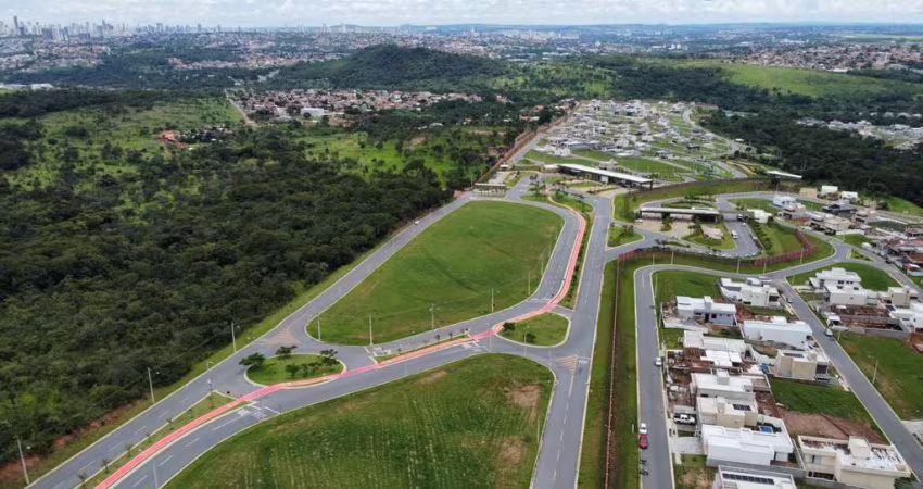 Lote Comercial Jardins Porto Lote à Venda, 450 por R$ 450.000 no setor JARDINS PORTO AX20190