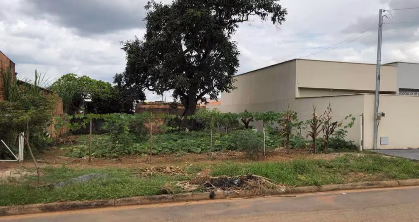 Lote Conde Dos Arcos Lote à Venda, 360 por R$ 120.000 no setor Setor Conde dos Arcos AD20457