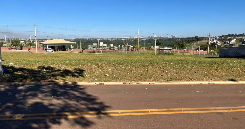Lote Jardins Parma - sem vizinho de frente Lote à Venda, 259.6 por R$ 259.600 no setor Residencial Marília FL20727