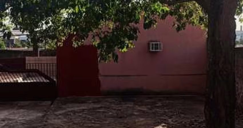 VENDE-SE SOBRADO COM 4 QUARTOS 2 SUÍTES. (ÁREA TOTAL DE 2.200 M²) Casa de Rua com 4 Quarto(s) e 5 banheiro(s) à Venda, 600 por R$ 3.000.000 no setor Setor Pampulha TA21591