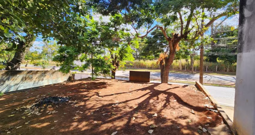 Lote Comercial Negrão de Lima Lote à Venda, 420 por R$ 590.000 no setor Setor Negrão de Lima AD22039