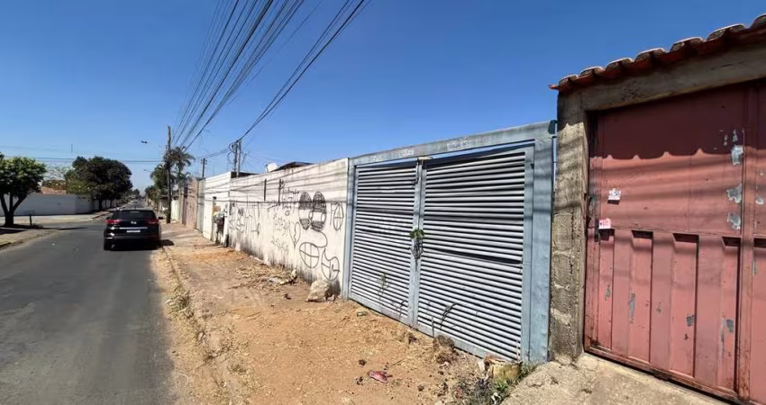 Lote - Rubens Moura Gonçalves Lote à Venda, 360 por R$ 230.000 no setor Setor Garavelo Residencial Park AX23372