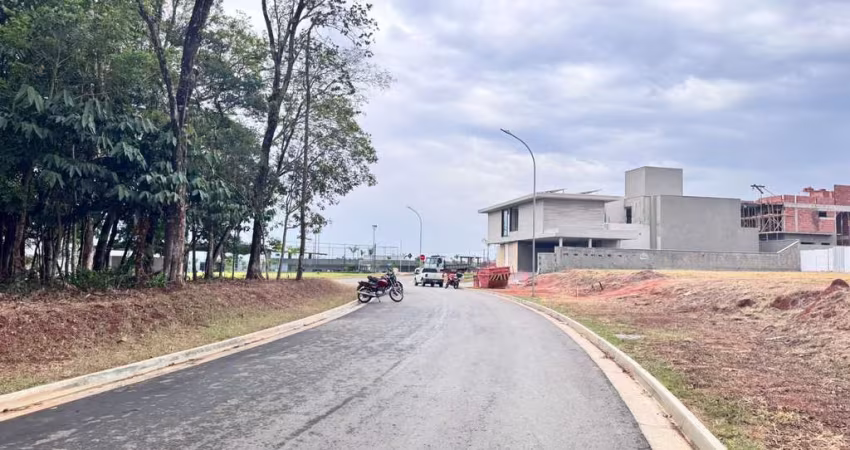 Lote Jardins França em frente à mata  Lote à Venda, 481 por R$ 1.150.000 no setor Parque Atheneu TA24211