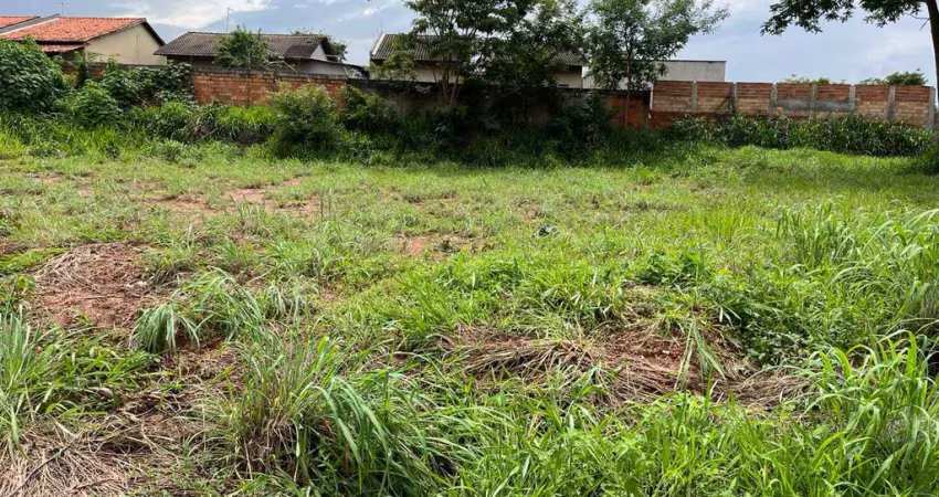 Terreno Jardim Cristal Loteamento Aberto à Venda, 389.43 por R$ 150.000 no setor Jardim Cristal AD25253