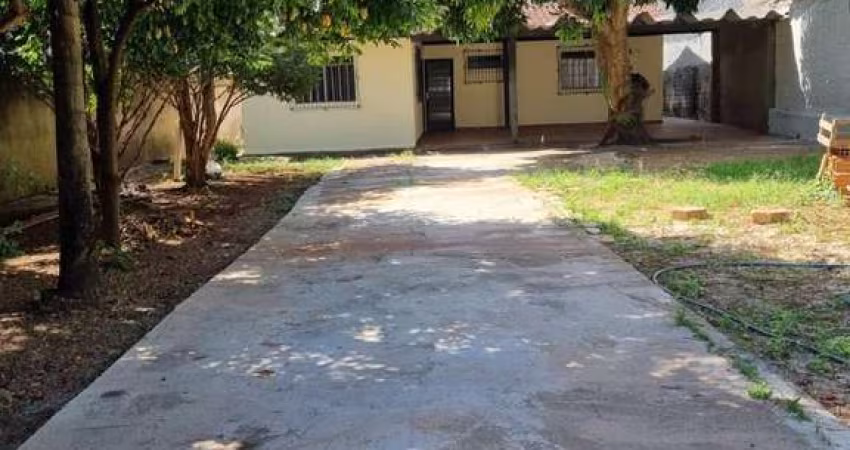 Casa Residencial Setor Leste Universitário  Casa de Rua com 3 Quarto(s) e 1 banheiro(s) à Venda, 180.54 por R$ 540.000 no setor Setor Leste Universitário AU25305