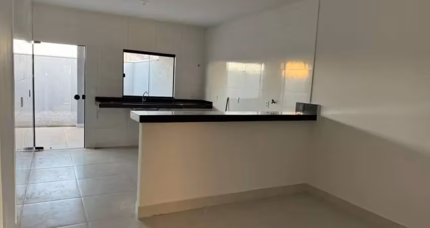 Linda casa de 3q sendo c/ suite no buena vista iii casa de rua com 3 quarto(s) e 2 banheiro(s) à venda, 117 por r$ 300.000 no setor residencial buena vista iii	 ta25973