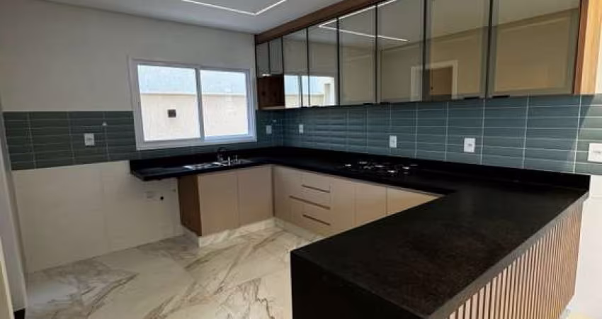 Casa Sobrado em Condomínio 4 suítes Jardins Capri Casa em Condomínio com 4 Quarto(s) e 5 banheiro(s) à Venda, 220 por R$ 1.589.000 no setor Jardins Capri AD26038