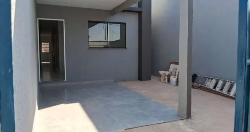 Linda Casa no, localizada no jardim Sion Luziânia GO Casa de Rua com 2 Quarto(s) e 2 banheiro(s) à Venda, 80 por R$ 190.000 no setor Jardim Sion VN26543
