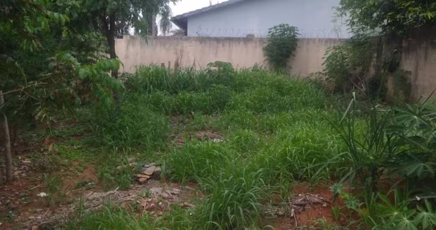 LOTE 360 M2 NO JARDIM NOVO MUNDO  Lote à Venda, 360 por R$ 300.000 no setor Vila Martins AD26894