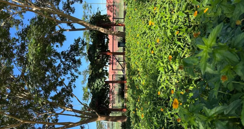 JARDINS NÁPOLES  Casa em Condomínio com 3 Quarto(s) e 5 banheiro(s) à Venda, 202 por R$ 1.590.000 no setor Jardins Nápoles AD27245