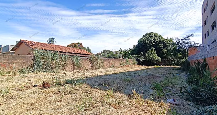 Vendo Lote no Jardim Hevécia, 543m2 Lote à Venda, 543 por R$ 290.000 no setor Jardim Helvécia VN27440