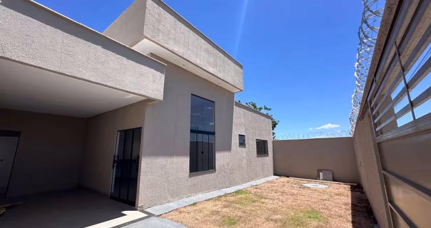 Casa 3Q Veiga Jardim Casa de Rua com 3 Quarto(s) e 2 banheiro(s) à Venda, 92.97 por R$ 425.976 no setor Parque Veiga Jardim AD27500