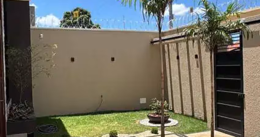 Casa Térrea alto Padrão Jd. Helvécia  Casa de Rua com 3 Quarto(s) e 4 banheiro(s) à Venda, 175 por R$ 1.200.000 no setor Jardim Helvecia IN27734