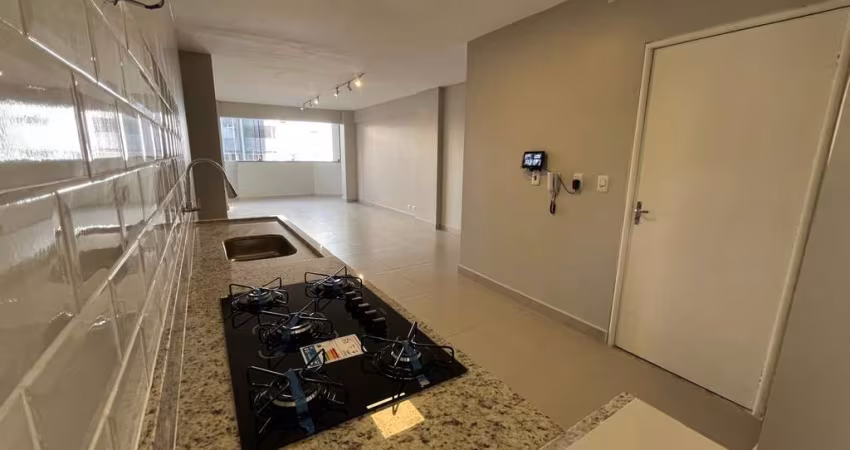 Apartamento reformado 3 quartos Apartamento com 3 Quarto(s) e 3 banheiro(s) à Venda, 107 por R$ 570.000 no setor Setor Bueno FL27772