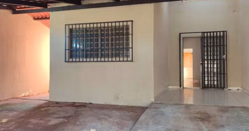Casa de Rua  Casa de Rua com 3 Quarto(s) e 1 banheiro(s) à Venda, 125 por R$ 320.000 no setor Goiânia Park Sul  IN27753