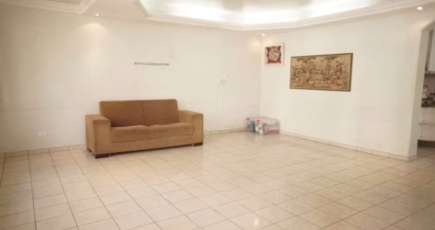 Casa Nova Suíça   Casa de Rua com 4 Quarto(s) e 5 banheiro(s) à Venda, 176.45 por R$ 895.000 no setor Nova Suíça ST27835