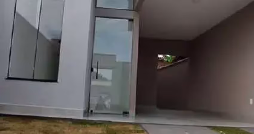Casa no Setor dos Girassois  Casa de Rua com 3 Quarto(s) e 2 banheiro(s) à Venda, 112 por R$ 340.000 no setor Jardim dos Girassóis IN27881