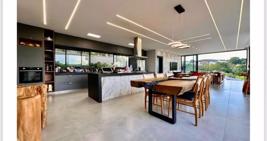 Sobrado Plateau D'or Casa em Condomínio com 5 Quarto(s) e 7 banheiro(s) à Venda, 410 por R$ 5.500.000 no setor Parque Cidade AD27791