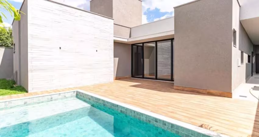 Portal do Sol Green  Casa em Condomínio com 4 Quarto(s) e 5 banheiro(s) à Venda, 253 por R$ 2.400.000 no setor Residencial Goiânia Golfe Clube AX25217
