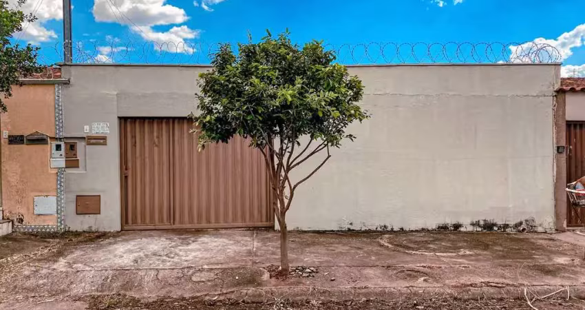 Casa - Jardim Nova esperança - Próximo ao portal shopping Casa de Rua com 3 Quarto(s) e 2 banheiro(s) à Venda, 160 por R$ 330.000 no setor Jardim Nova Esperanca AD28125