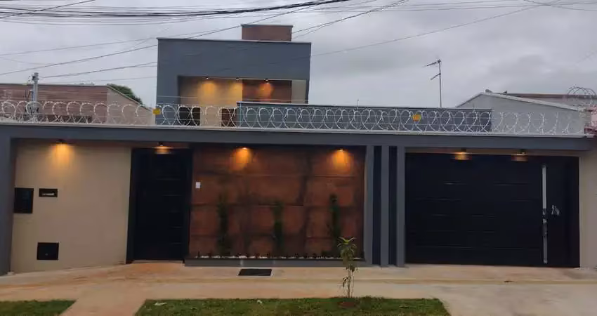 CASA DE 3/4 EM SENADOR CANEDO  Casa de Rua com 3 Quarto(s) e 3 banheiro(s) à Venda, 175 por R$ 900.000 no setor Residencial Jardim Canedo SL28200