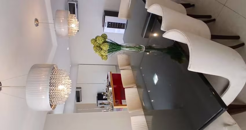 COBERTURA DUPLEX Apartamento Duplex com 4 Quarto(s) e 5 banheiro(s) à Venda, 358 por R$ 3.000.000 no setor Setor Bueno TA28280