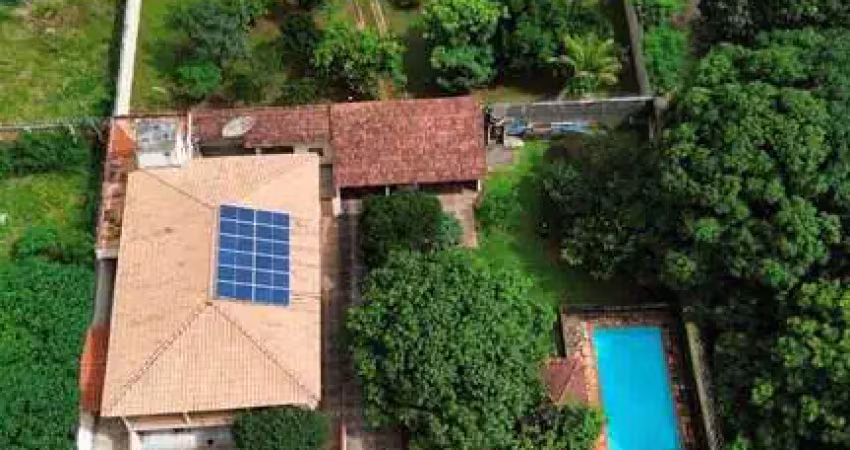 Duas casas e lote casa de rua com 5 quarto(s) e 5 banheiro(s) à venda, 353 por r$ 1.800.000 no setor parque acalanto ad28048