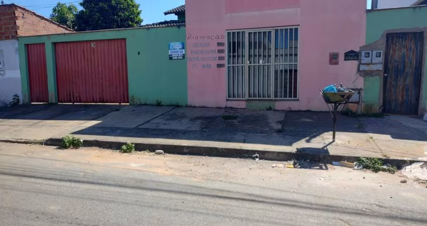 Casa residencial Andrade Reis  Casa de Rua com 3 Quarto(s) e 2 banheiro(s) à Venda, 130 por R$ 420.000 no setor Residencial Andrade Reis IN28374