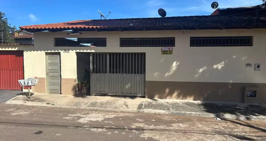 casa de rua setor novo horizonte Casa de Rua com 4 Quarto(s) e 4 banheiro(s) à Venda, 216 por R$ 265.000 no setor setor Novo Horizonte ST28455