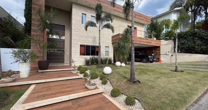 CASA JARDINS PARIS  - 4 SUÍTES Casa em Condomínio com 4 Quarto(s) e 7 banheiro(s) à Venda, 586 por R$ 4.800.000 no setor Jardins Paris AD28479