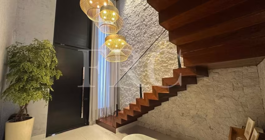 SOBRADO JARDINS SEVILHA Casa em Condomínio com 3 Quarto(s) e 4 banheiro(s) à Venda, 250 por R$ 2.700.000 no setor Jardins Sevilha AD28829