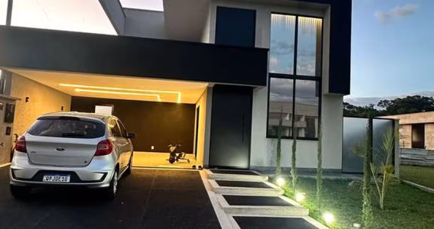 Casa Térrea Parqville Pinheiro com 3 suítes , 4 vagas , piscina e montada em armários  Casa em Condomínio com 3 Quarto(s) e 4 banheiro(s) à Venda, 151 por R$ 1.568.000 no setor Parqville Pinheiros IN2