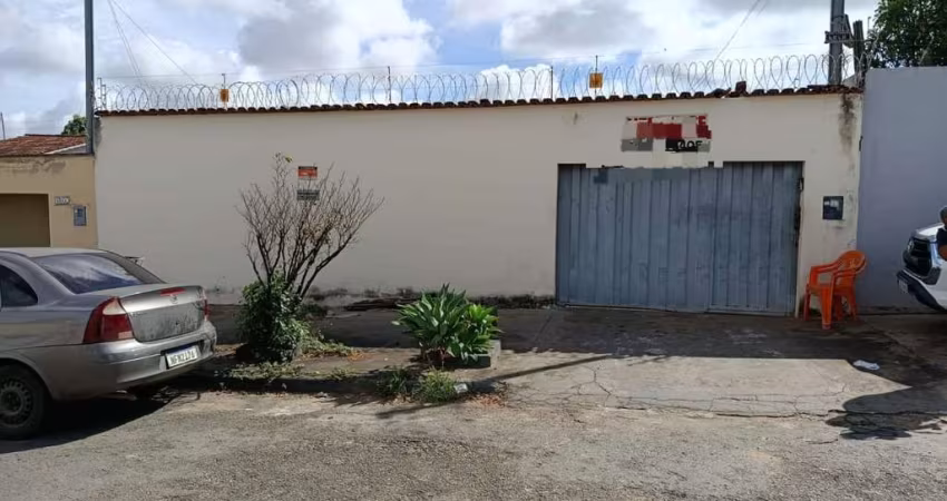 Casa Residencial Sonho Dourado Casa de Rua com 3 Quarto(s) e 2 banheiro(s) à Venda, 250000 por R$ 450.000 no setor Residencial Sonho Dourado ST28781