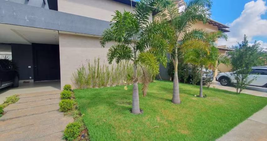 Sobrado Portal do Sol Green Casa em Condomínio com 3 Quarto(s) e 6 banheiro(s) à Venda, 362.08 por R$ 3.200.000 no setor Residencial golfe clube Portal do Sol Green TA28908