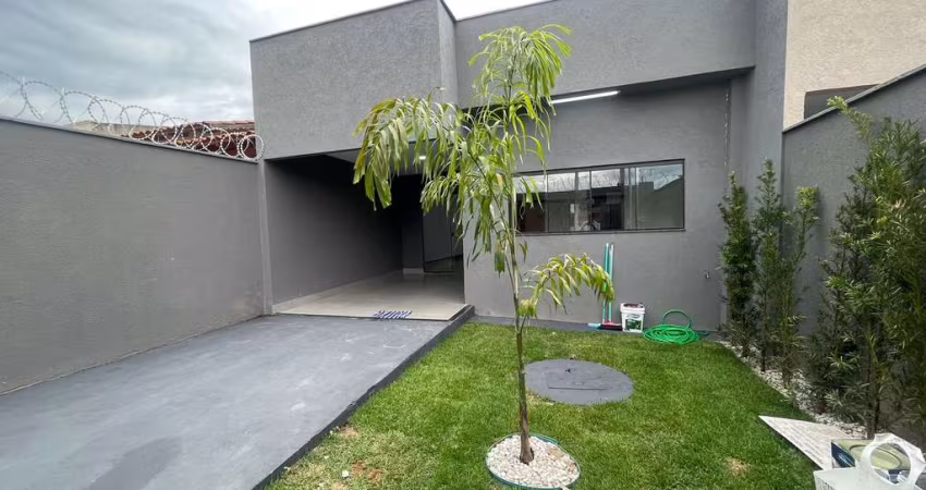 Linda casa no Setor Buriti Sereno  Casa de Rua com 1 Quarto(s) e 3 banheiro(s) à Venda, 220 por R$ 400.000 no setor Jardim Buriti Sereno AD29054