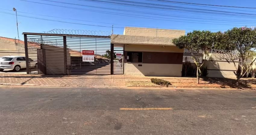 Casa em condomínio com 3 quartos à venda, 180 m² por R$ 379.900 - Sítios Vale das Brisas - Senador Canedo/GO Casa em Condomínio com 3 Quarto(s) e 2 banheiro(s) à Venda, 180.89 por R$ 379.990 no setor 