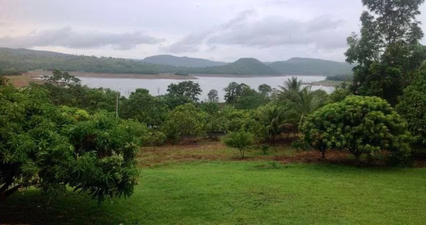 Chácara em Condomínio Chácara à Venda, 3.55 por R$ 1.500.000 FL29252