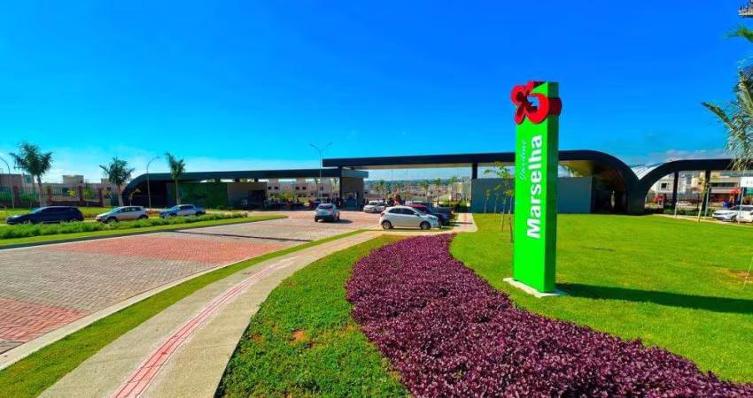 Ágio Sobrado no Jardins Marselha Casa em Condomínio com 4 Quarto(s) e 4 banheiro(s) à Venda, 181 por R$ 1.250.000 no setor Conjunto Residencial Storil IN29363