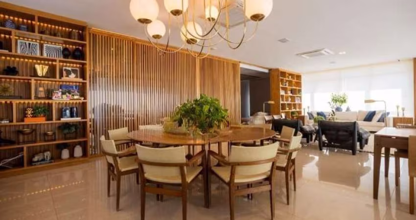 VOGUE Praça do Sol Mobiliado !!! Apartamento com 3 Quarto(s) e 5 banheiro(s) à Venda, 360 por R$ 4.790.000 no setor Setor Oeste ST28157