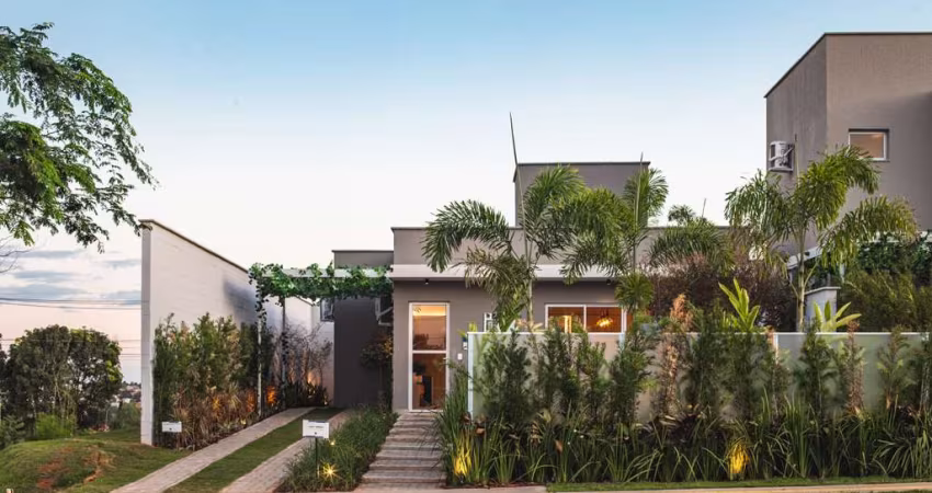 Ágio ÁGIO - CASA TÉRREA - JARDINS BERLIM  Casa em Condomínio com 3 Quarto(s) e 2 banheiro(s) à Venda, 100 por R$ 1.015.000 no setor Estância Vargem Bonita VN29533