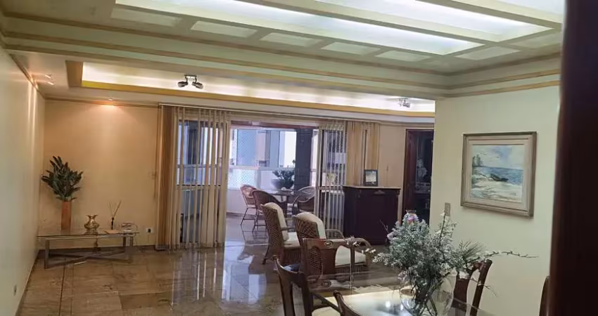 Apartamento alto padrão Nova Suíça Apartamento com 3 Quarto(s) e 5 banheiro(s) à Venda, 228 por R$ 1.263.000 no setor Nova Suiça AD29622