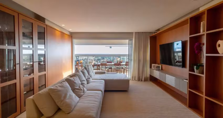 Blue Home Resort Apartamento com 3 Quarto(s) e 5 banheiro(s) à Venda, 141 por R$ 1.500.000 no setor Setor Bueno AX30134